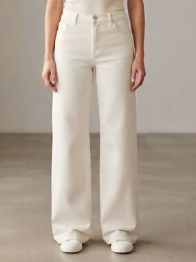 OAK + FORT Cream High-Rise Wide Leg Jeans Size Small